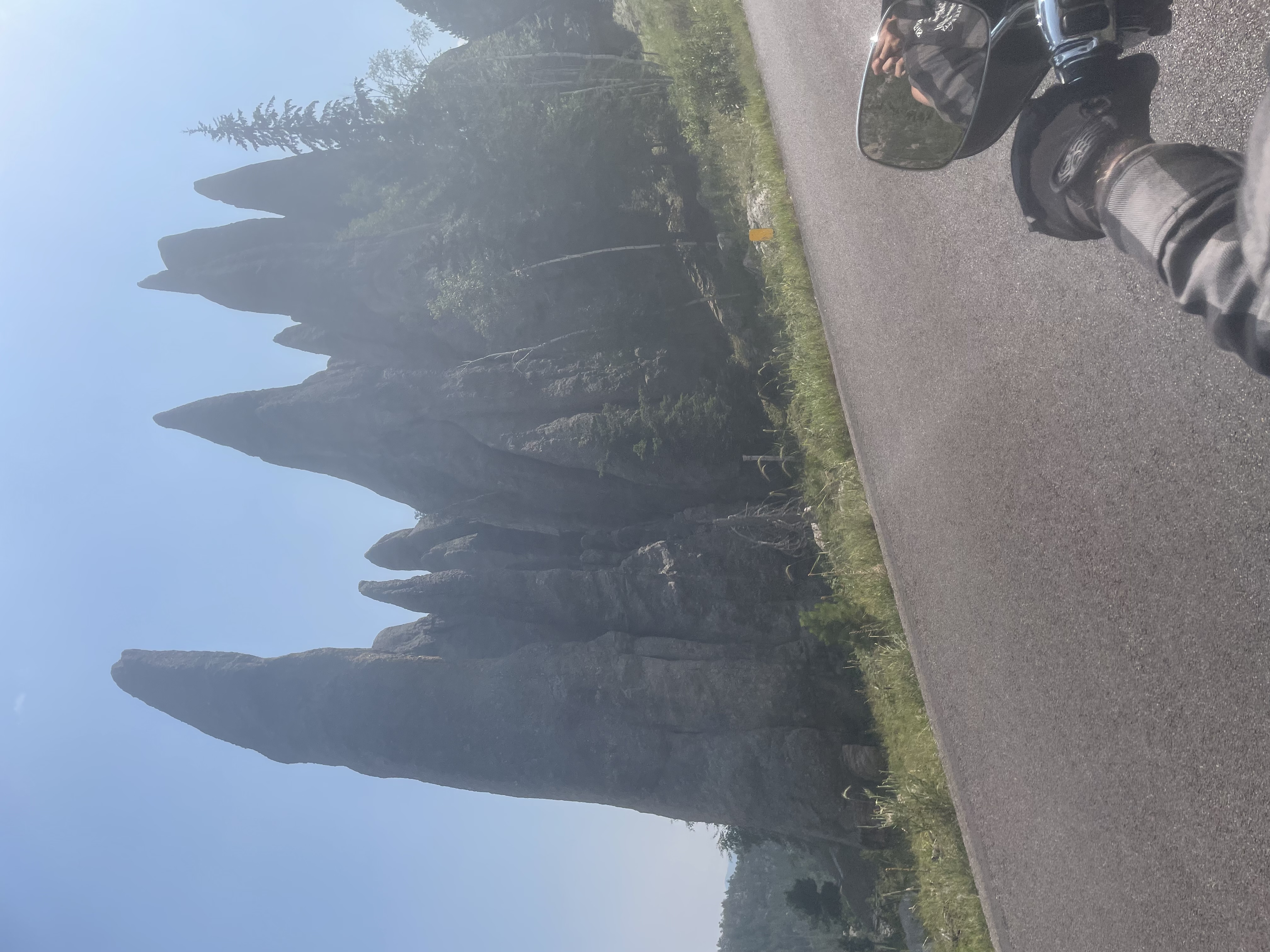 Rock formation along the Needles Eye Highway